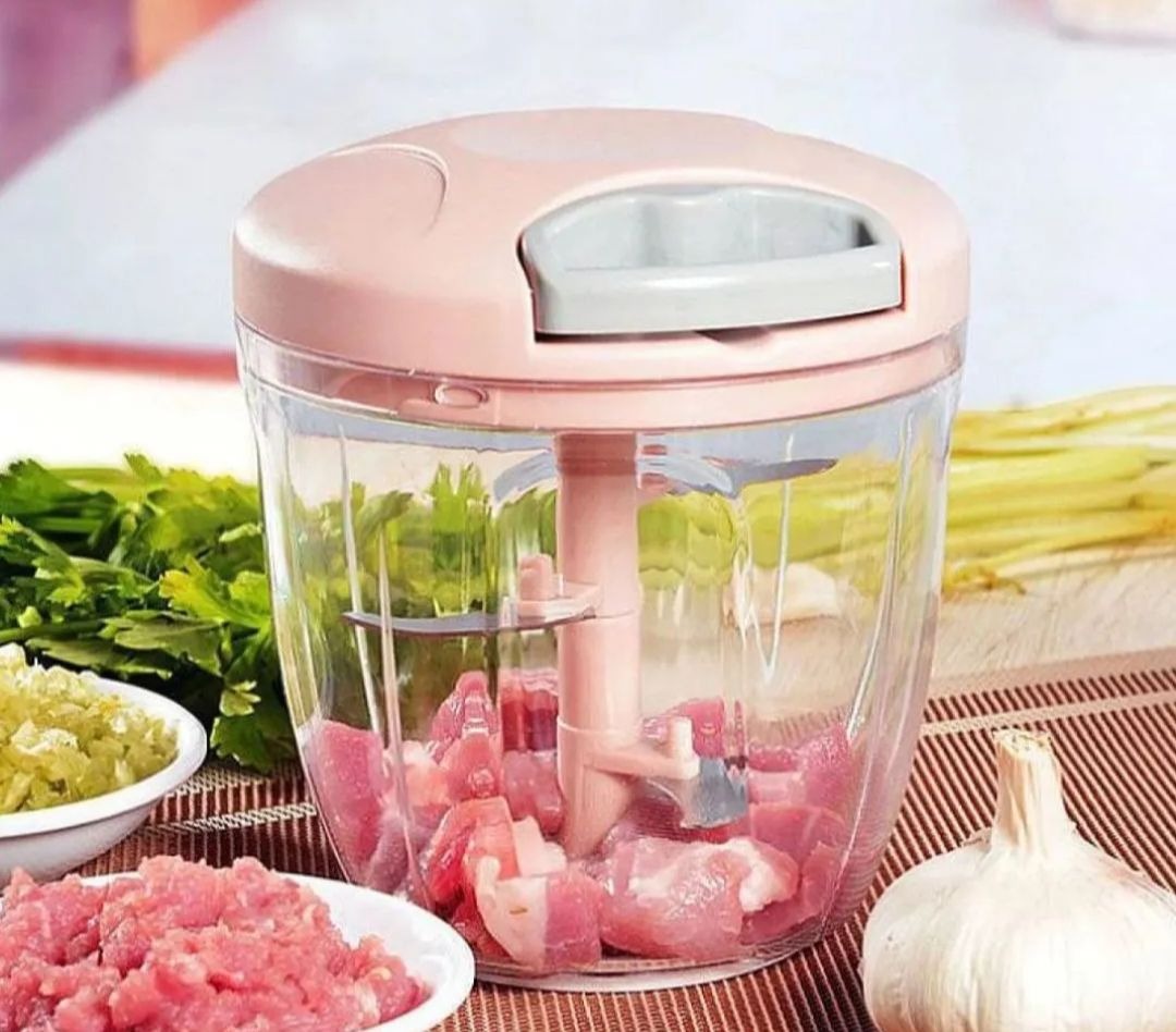 Manual Hand Operated 2000 ML Chopper Pump Action With Free 3 Blades Food Processor Portable Container And Easy To Clean Kitchen Gadget.